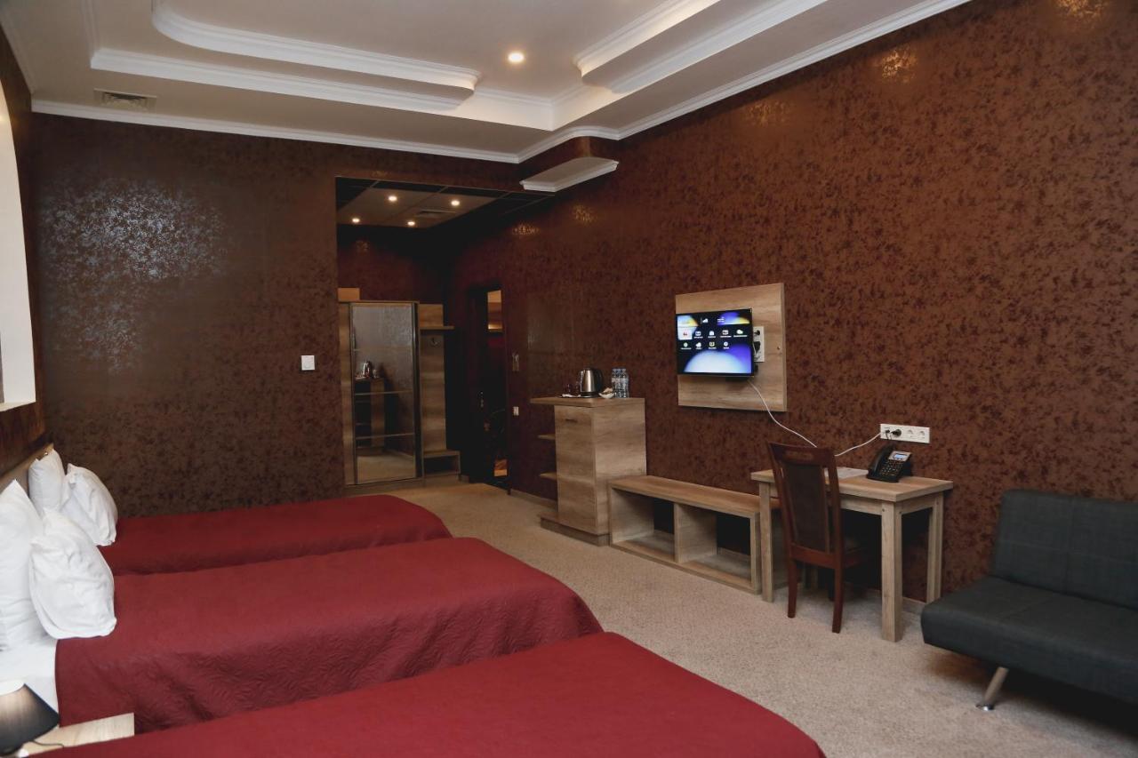 Hotel King David The Builder Kutaisi Luaran gambar
