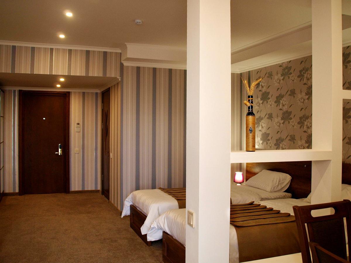 Hotel King David The Builder Kutaisi Luaran gambar