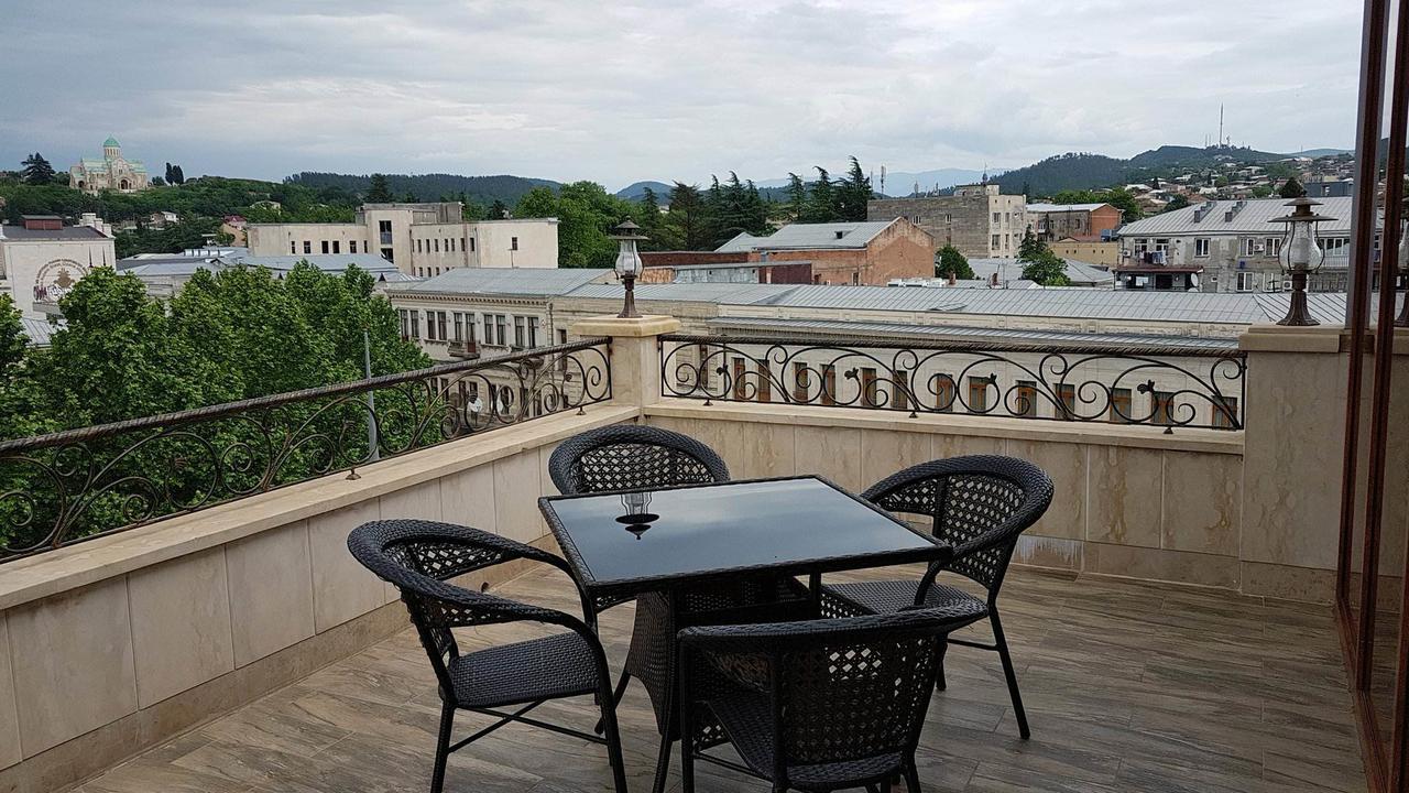 Hotel King David The Builder Kutaisi Luaran gambar