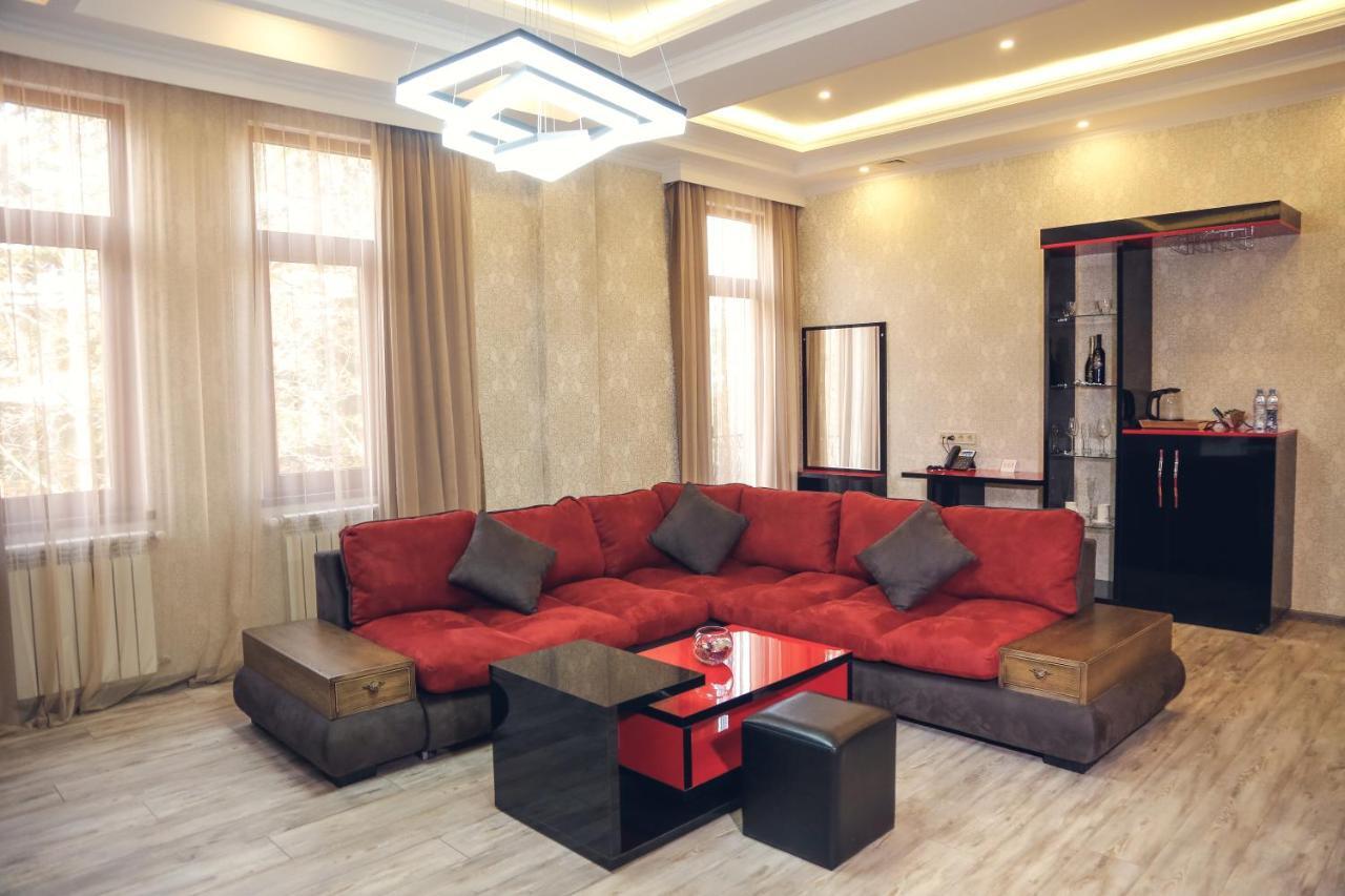 Hotel King David The Builder Kutaisi Luaran gambar